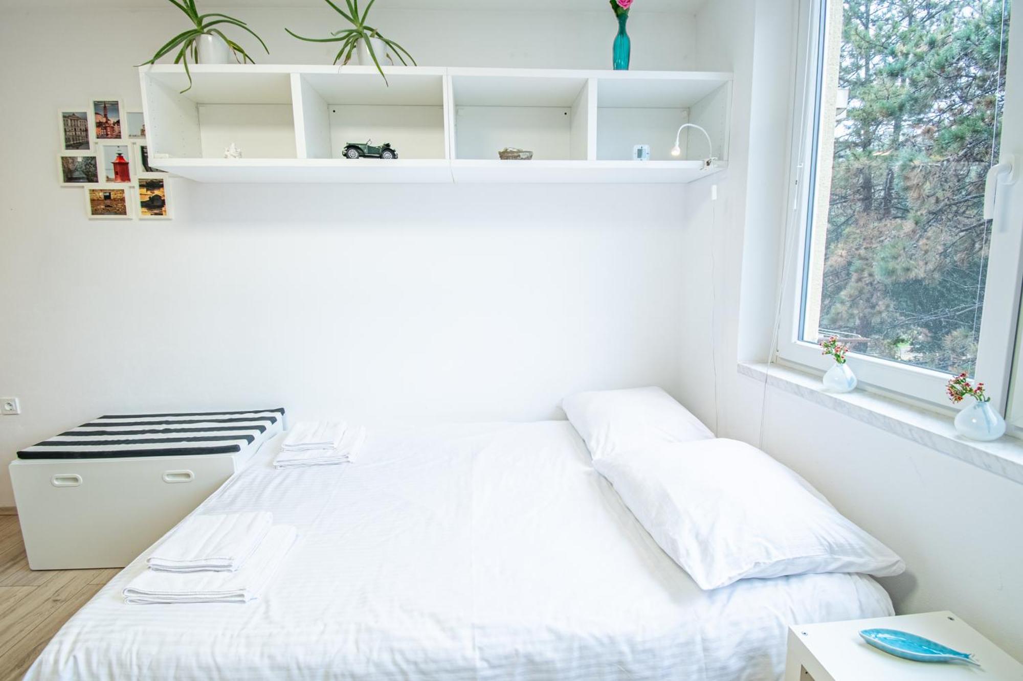 Umag Center Apartment Parking By Rentistra Экстерьер фото