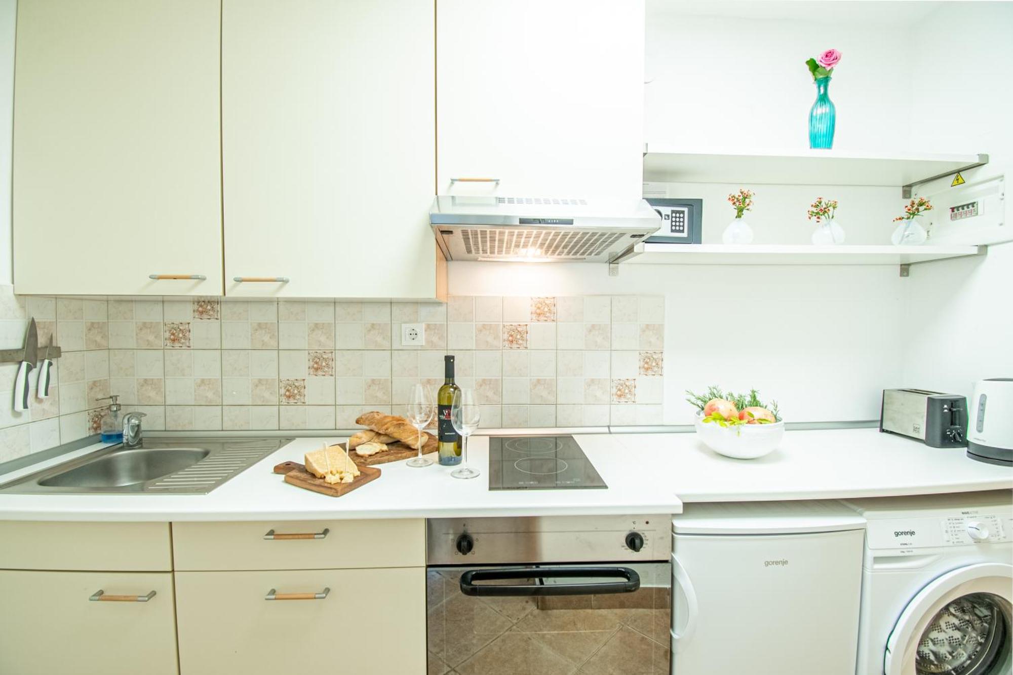 Umag Center Apartment Parking By Rentistra Экстерьер фото